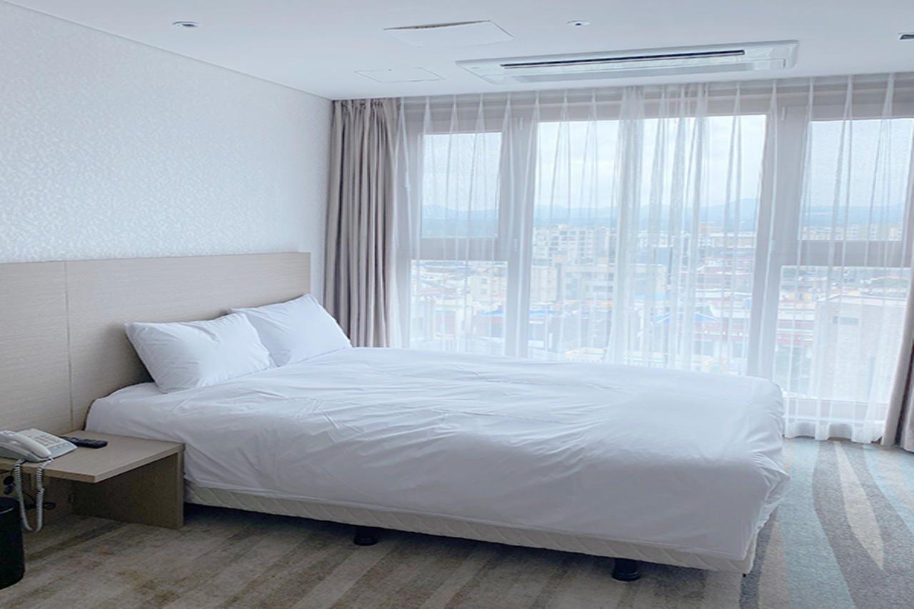 The Artstay Jeju Hamdeok Hotel Exterior foto